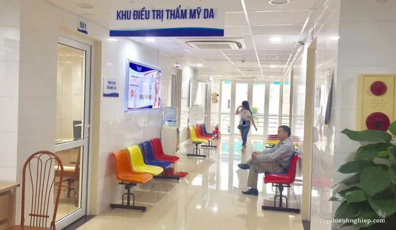 Hình ảnh phòng khám của bệnh viện da liễu Tw