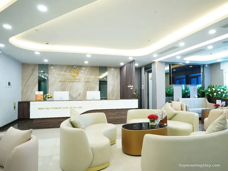 Không gian tiếp đón khách tại cơ sở Thu Cúc với thiết kế nội thất đẳng cấp.