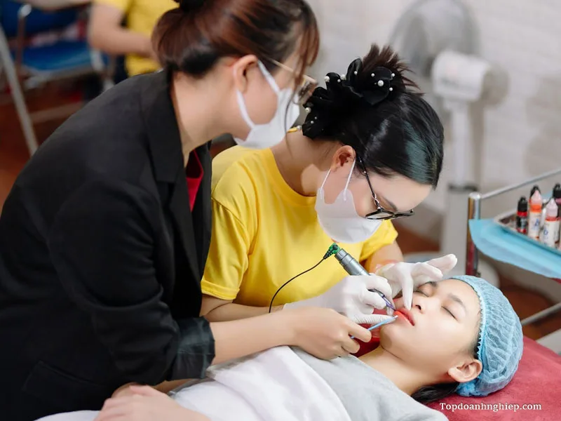 Cam Anh Beauty Training Center – Vocational beauty training in Hanoi