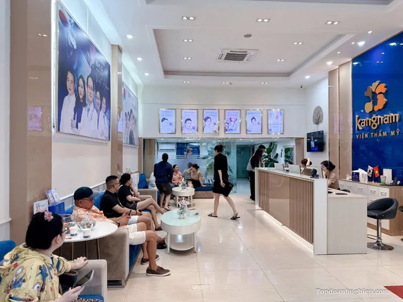 Luxury lobby of Kangnam aesthetic hospital in Hanoi - One of the best age spot treatment clinic in Hanoi