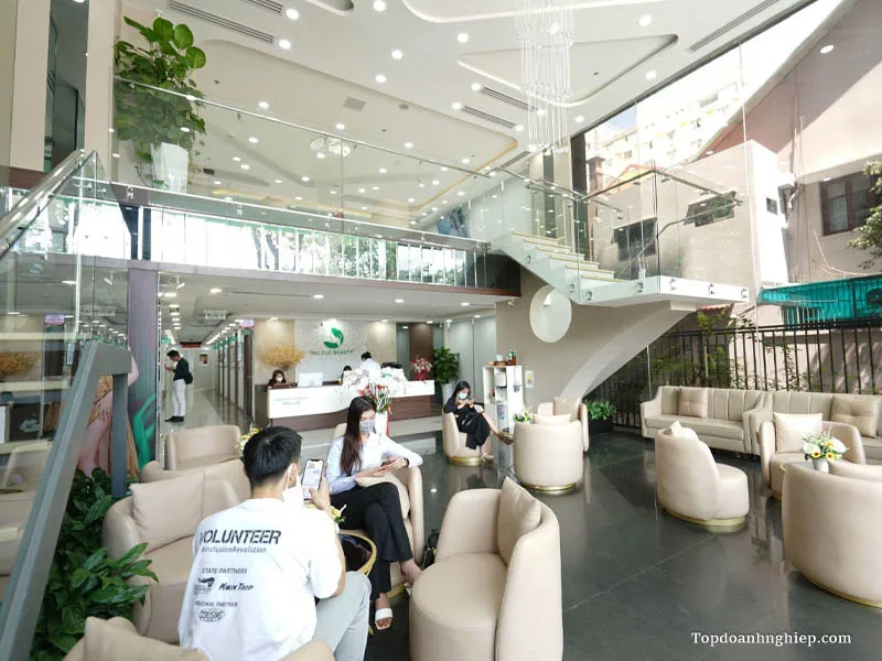 Modern treatment room at Ohio Clinic providing options for the Best intimate area whitening in Hanoi