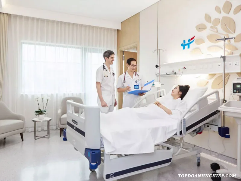 Doctors consultation for spider vein treatment near me in Hanoi