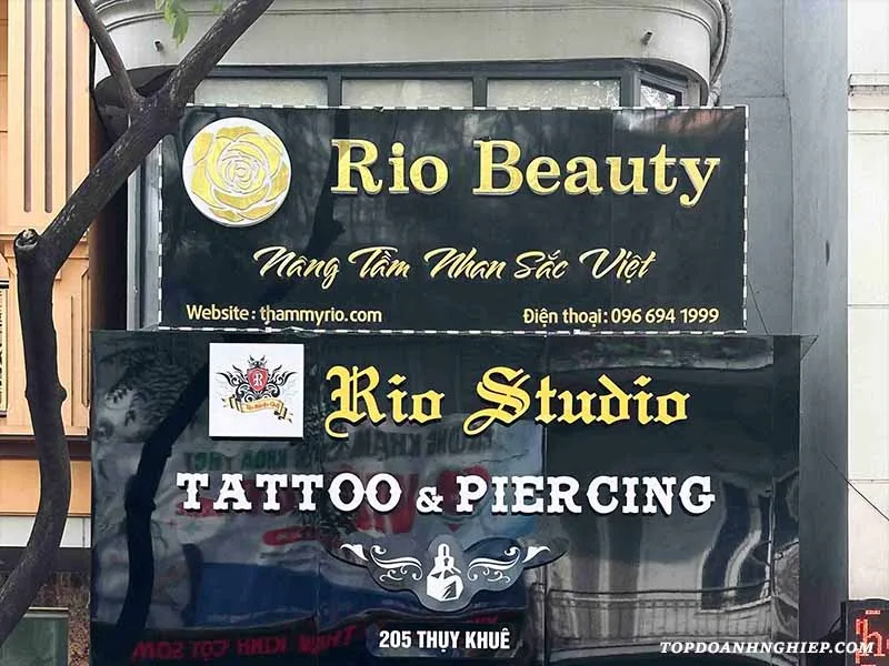 Rio Beauty Clinic storefront for laser hair removal near me in Hanoi
